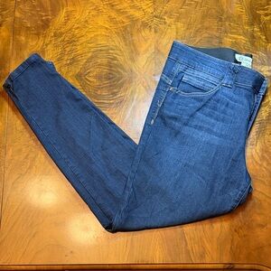 Women's Fit - Tummy Control Panel - Size 14 Curvy